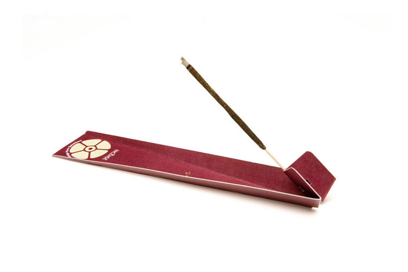 pq design: inc&egrave;nse cardboard incense holder