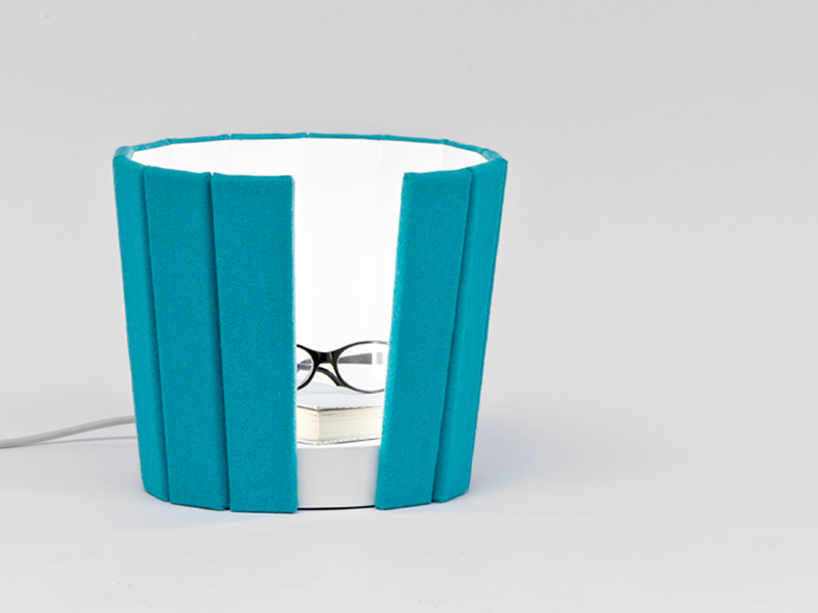 trust in design: leaf lamp