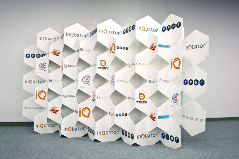 PPNT pop up media wall by mode:lina