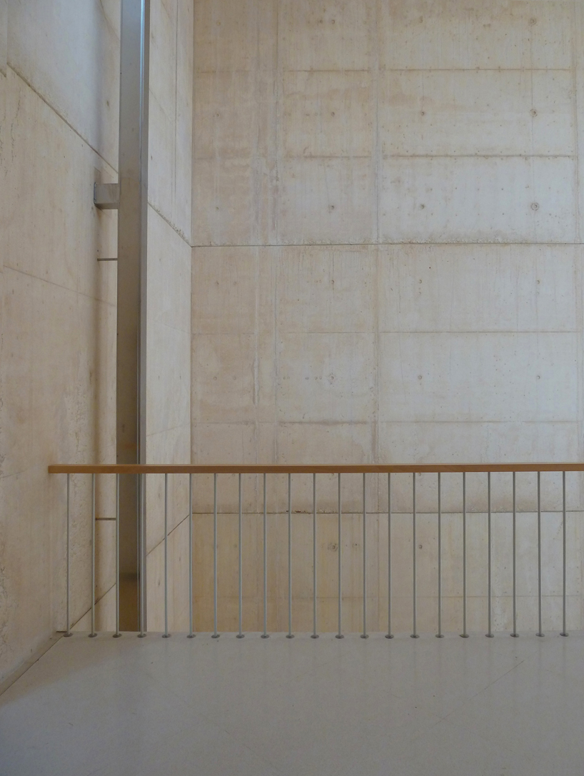 enrique abascal arquitectos: reina victoria theatre in nerva, spain