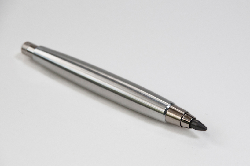 andr&eacute;s lemus: clutch lead holder