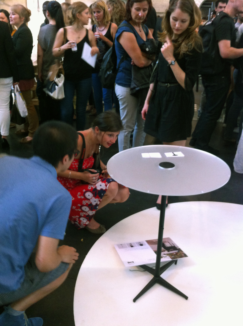 siyuan zhang: coffee table wired