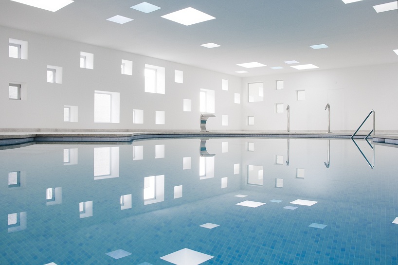 A2arquitectos: indoor pool for a hotel in majorca