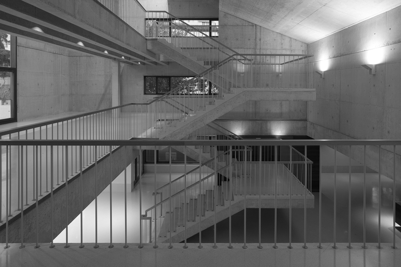 enrique abascal arquitectos: reina victoria theatre in nerva, spain