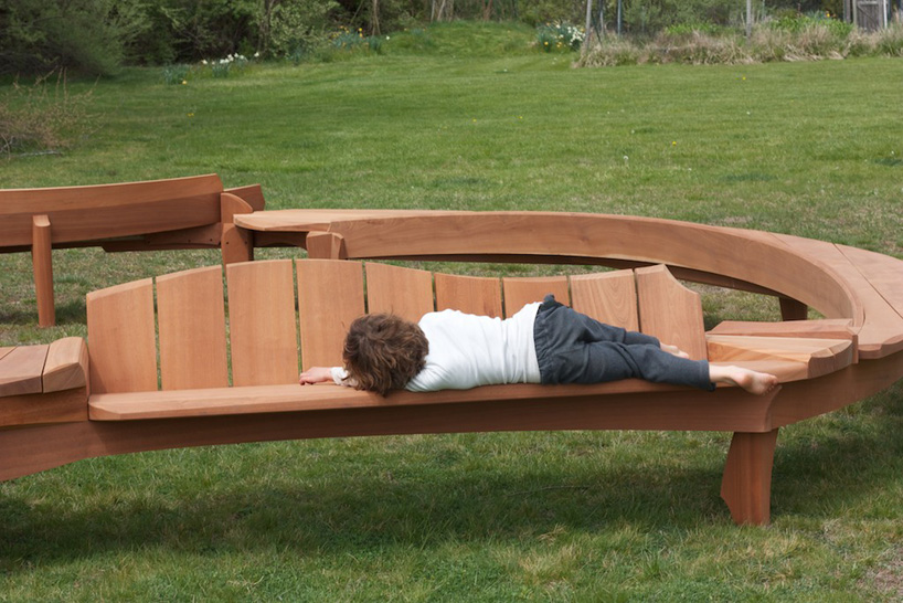 nico yektai: circle bench #1