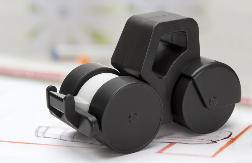 OTOTO: road roller sticky tape dispenser