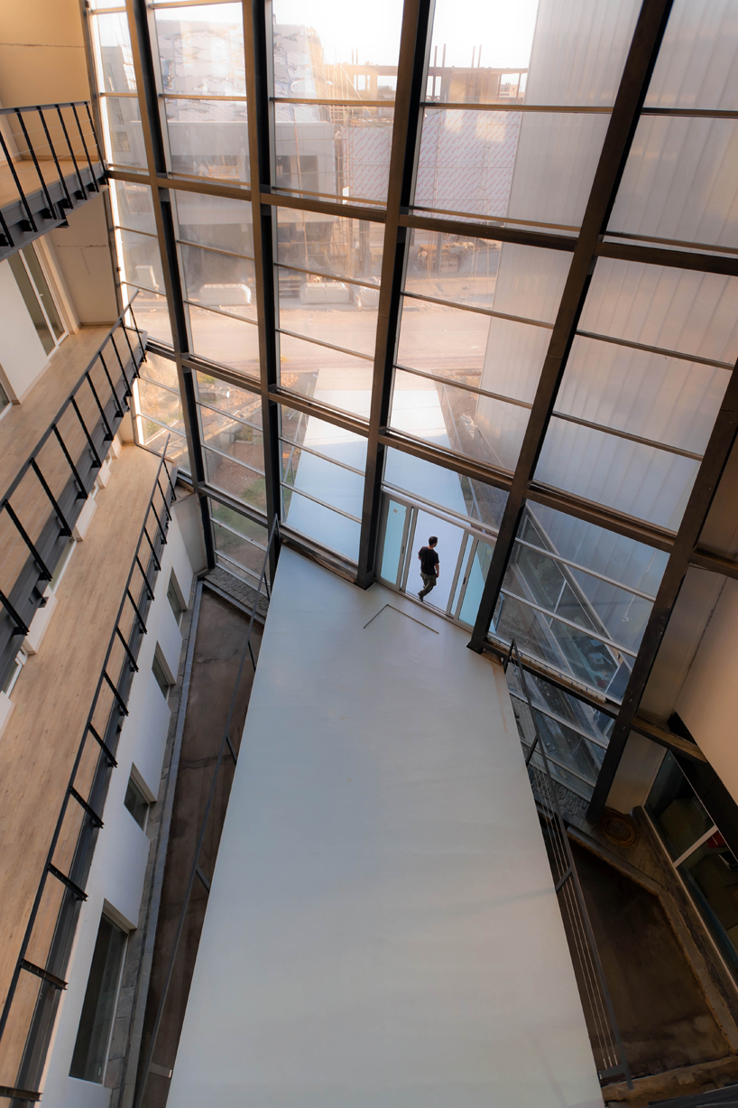 pardis technology park office building by olgoo