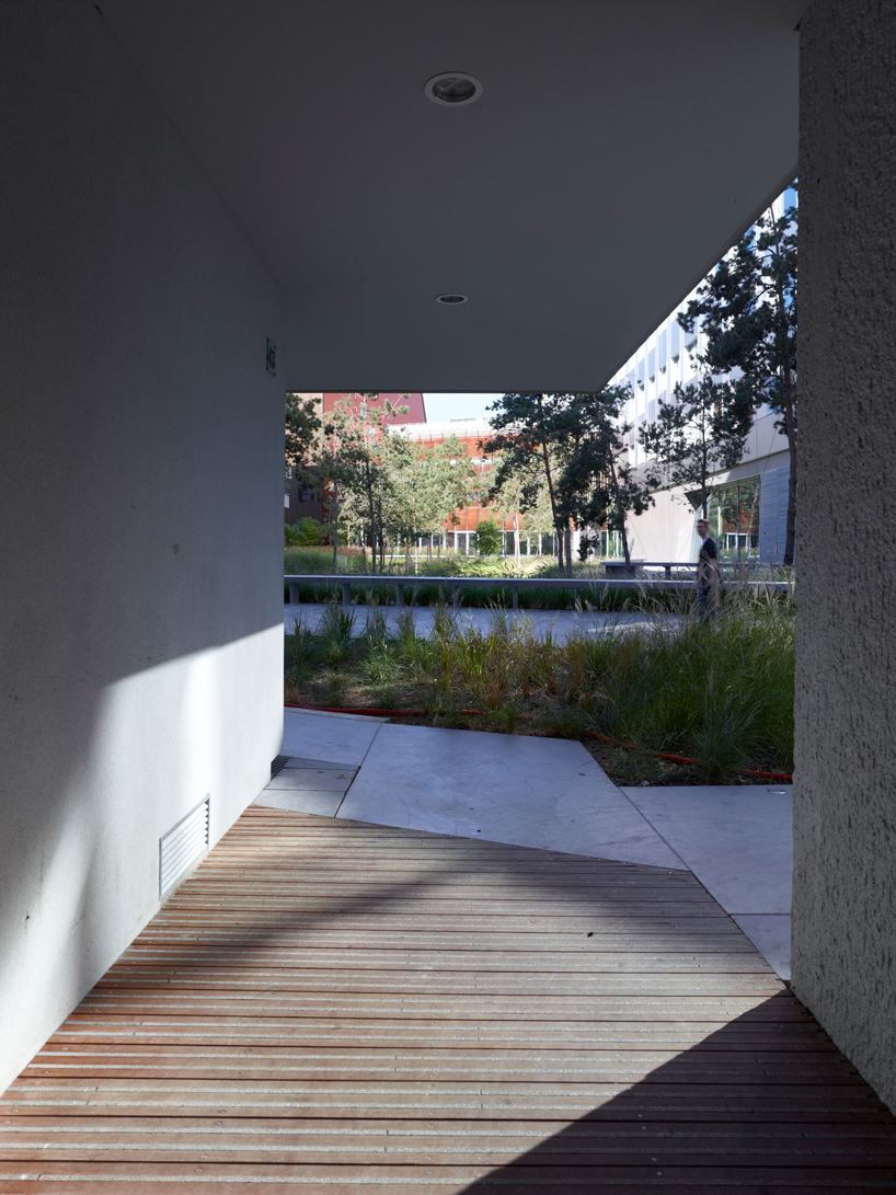 AAUPC: boulogne A3 housing development