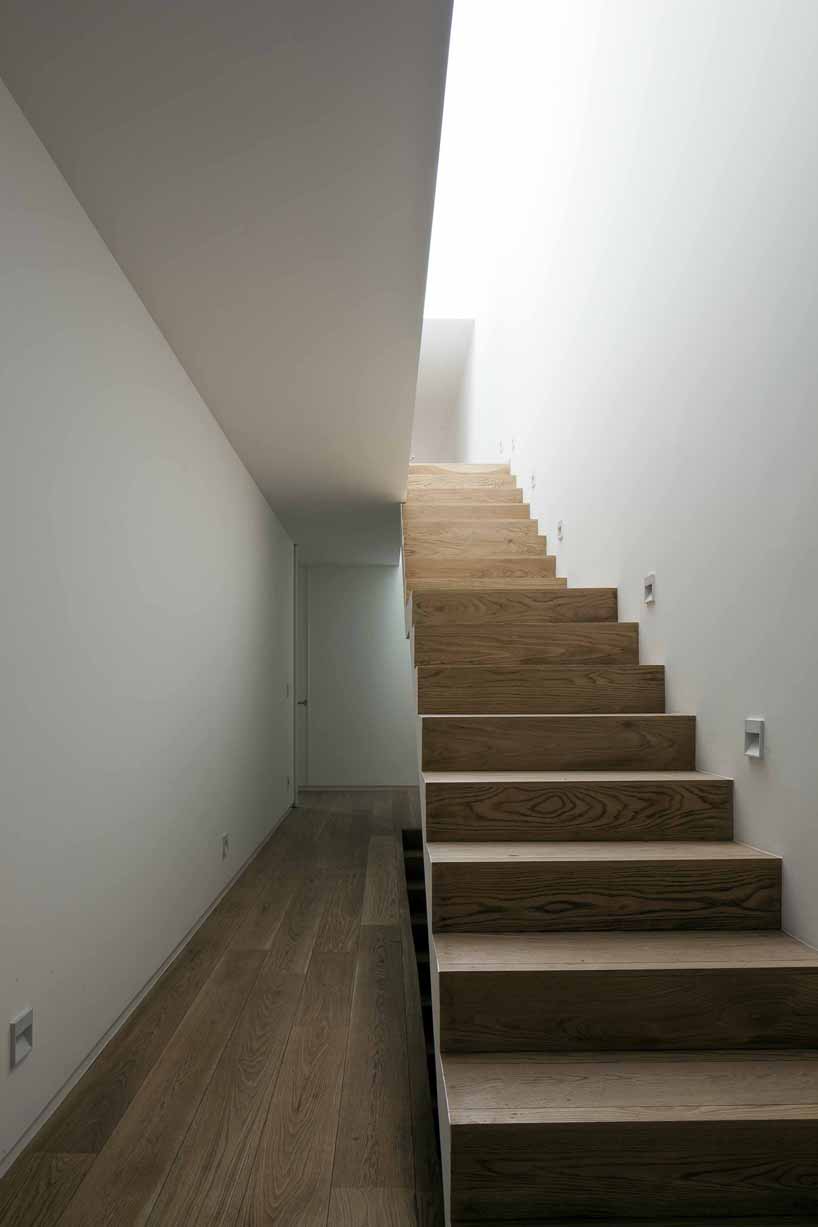 DCPP arquitectos: casa cerrada reformer