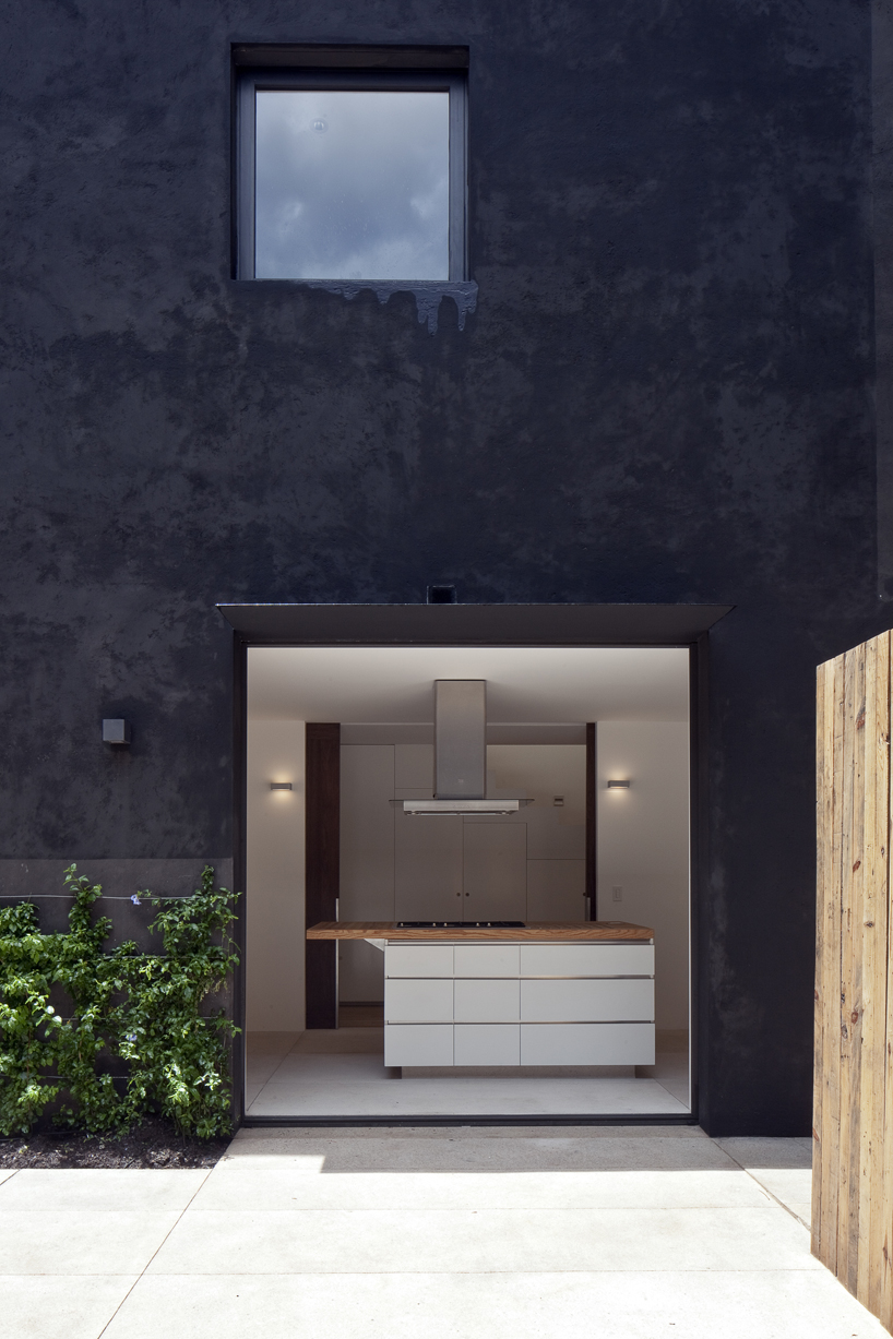 DCPP arquitectos: casa cerrada reformer