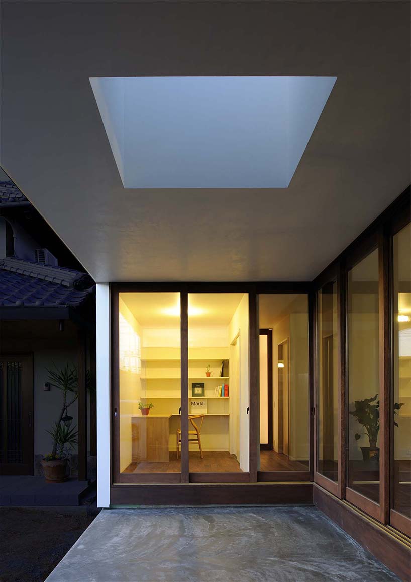 TT architects: sunset villa