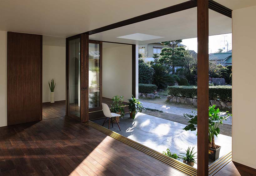 TT architects: sunset villa