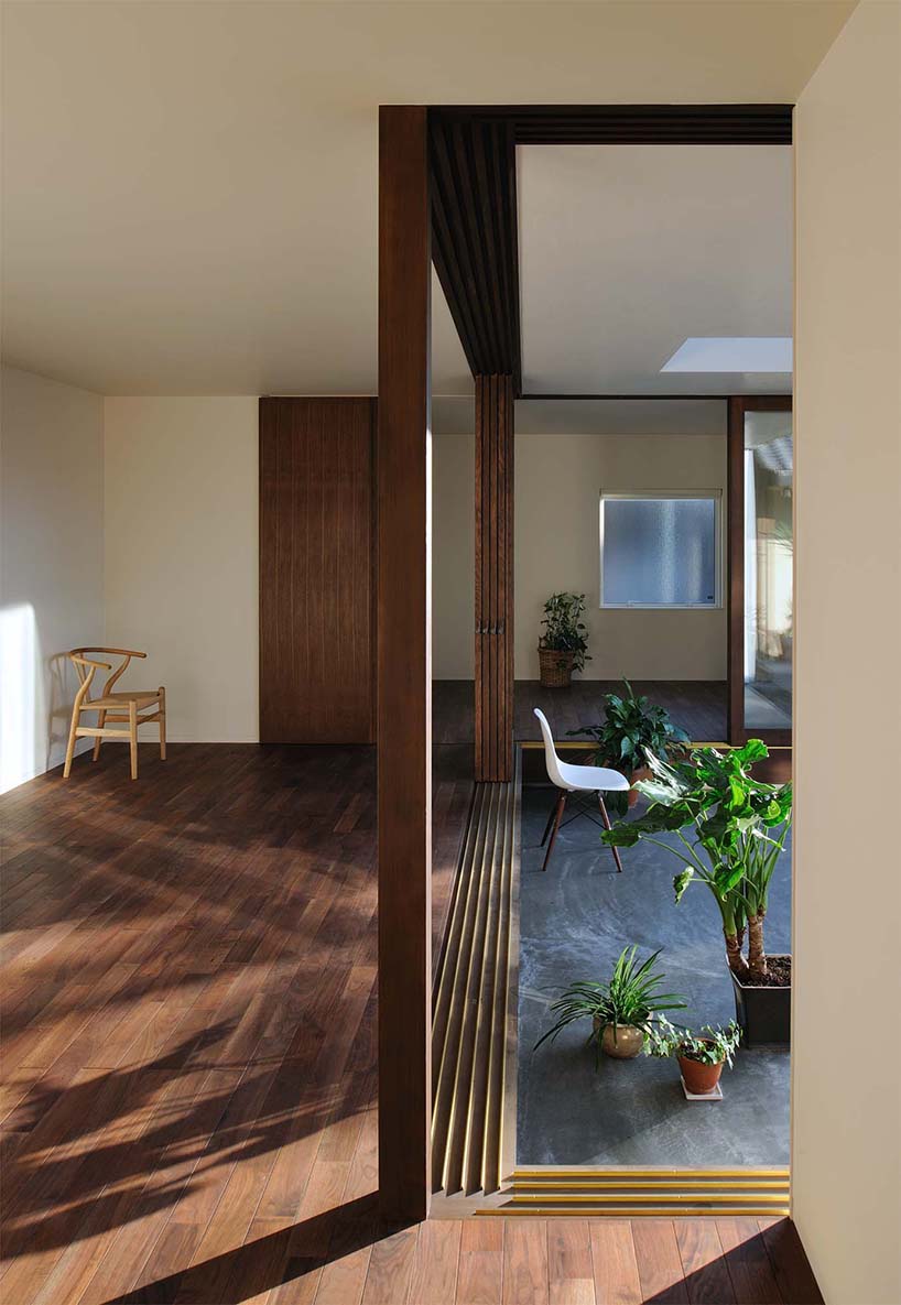 TT architects: sunset villa