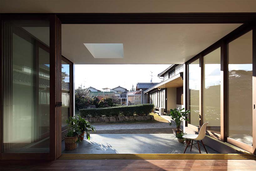 TT architects: sunset villa