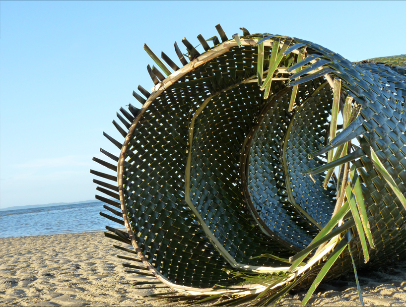 iv&aacute;n ju&aacute;rez: lightweave palm observatory