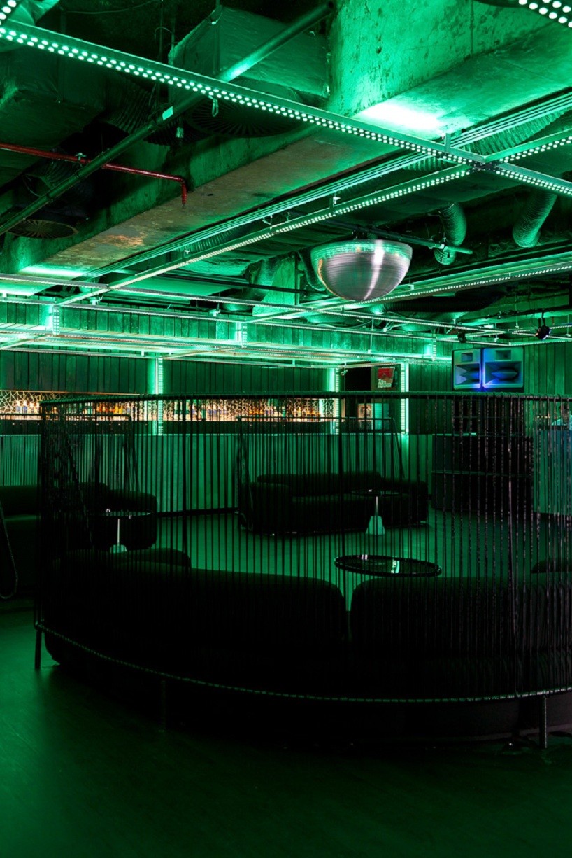 mauricio arruda + guto requena: clube disco bar