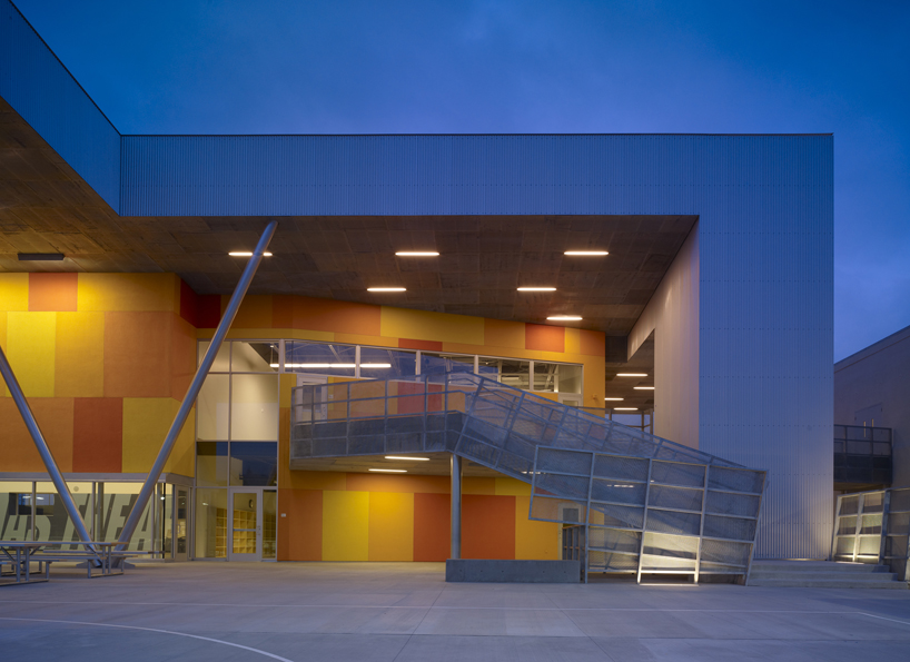 griffin enright architects: st. thomas the apostle school