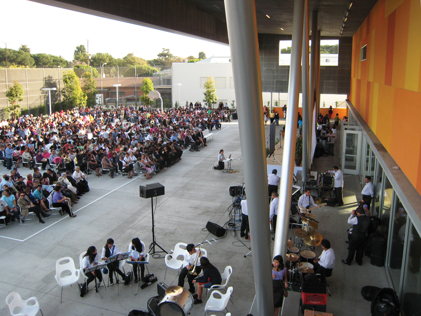 griffin enright architects: st. thomas the apostle school