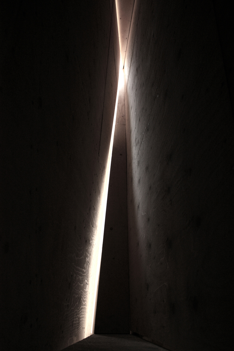 LIGHT lab 5.1 by VAV architects