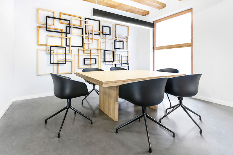 masquespacio: methaphors of a lawyers office