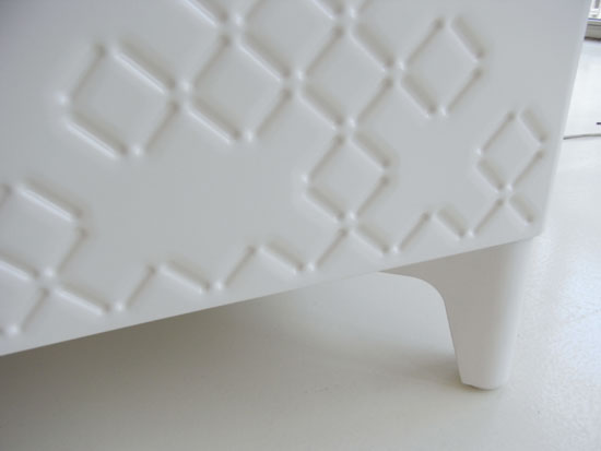 patricia urquiola : 'lavenham' series and 'shantis' for de padova at milan design week 09