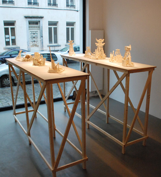 'handpicked' exhibition at locuslux gallery, belgium