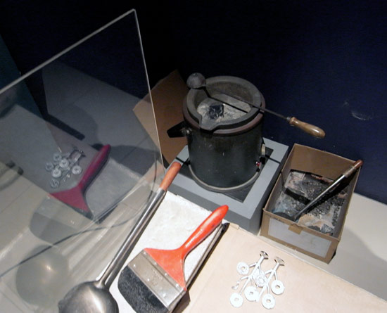 royal selangor: 'money tree'