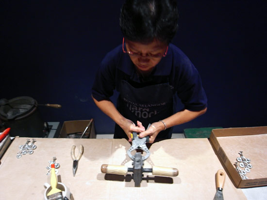 royal selangor: 'money tree'