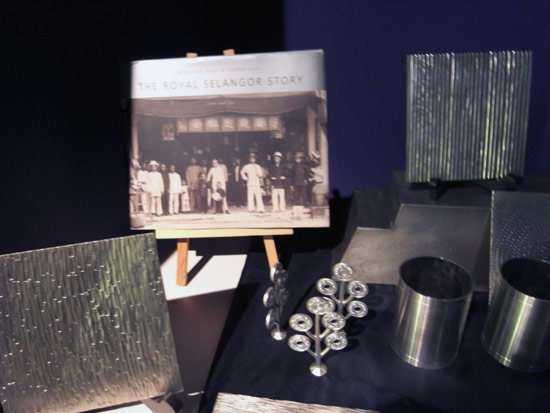 royal selangor: 'money tree'