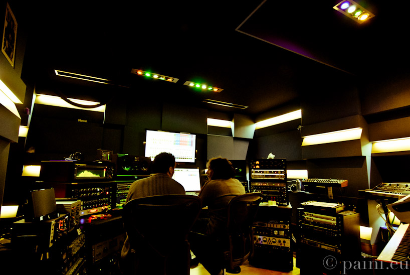 33.3 Recording Studio