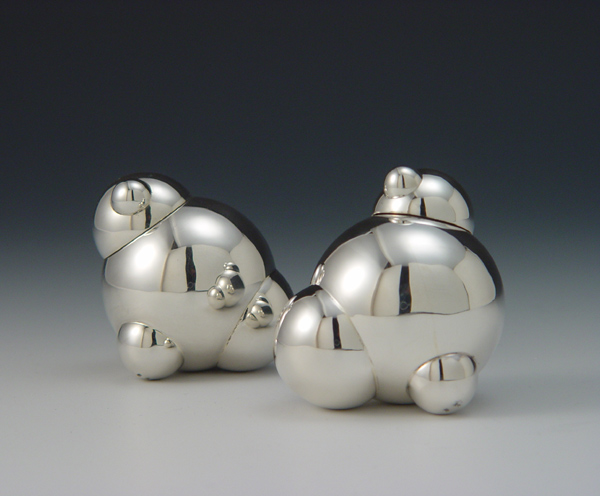soap bubble salt and pepper shakers