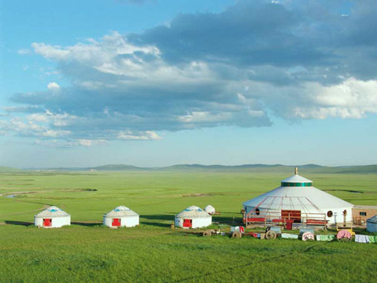 yurts: living inside a mandala