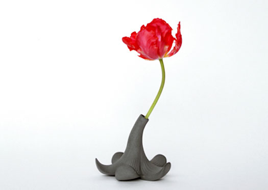 vases by scholten and baijings