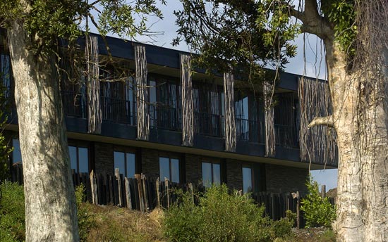 'arrebol patagonia hotel' by harold opitz