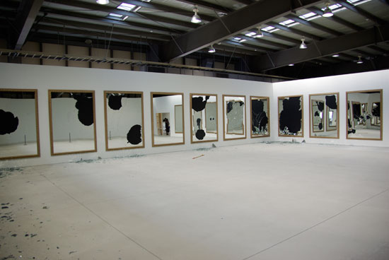 yokohama triennale 08: time crevasse