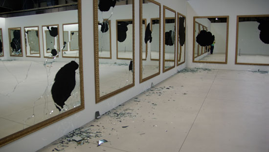 yokohama triennale 08: time crevasse