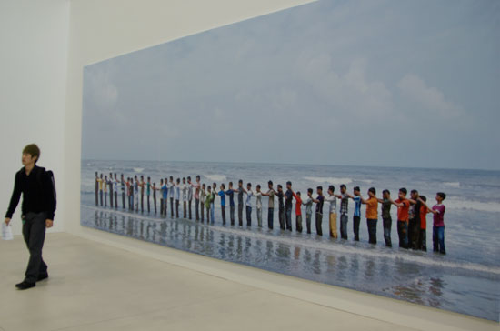 yokohama triennale 08: time crevasse