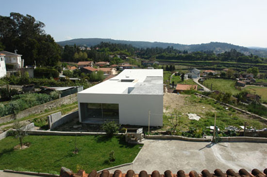 'house 1' in penafiel, portugal by claudio vilarinho architects