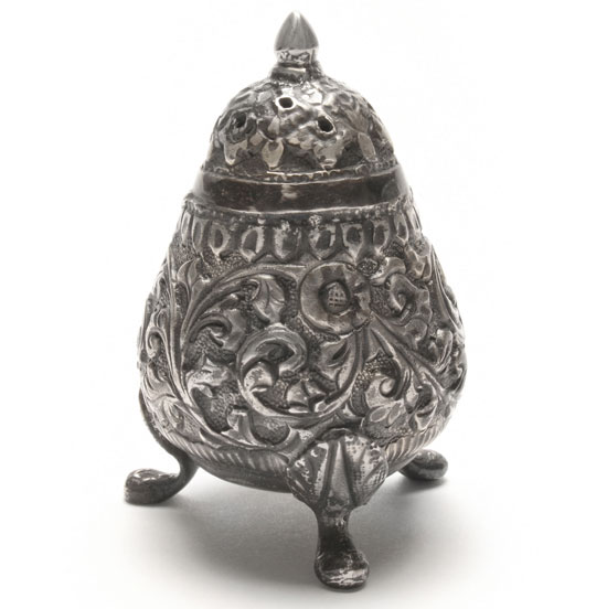 refashioning the fashion exhibition