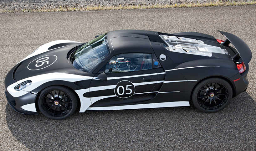 porsche 918 spyder hybrid sportscar