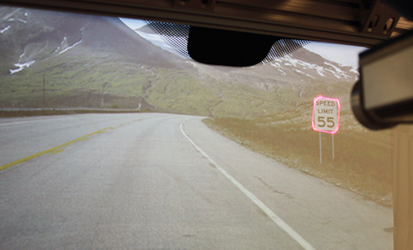 GM heads up windshield display