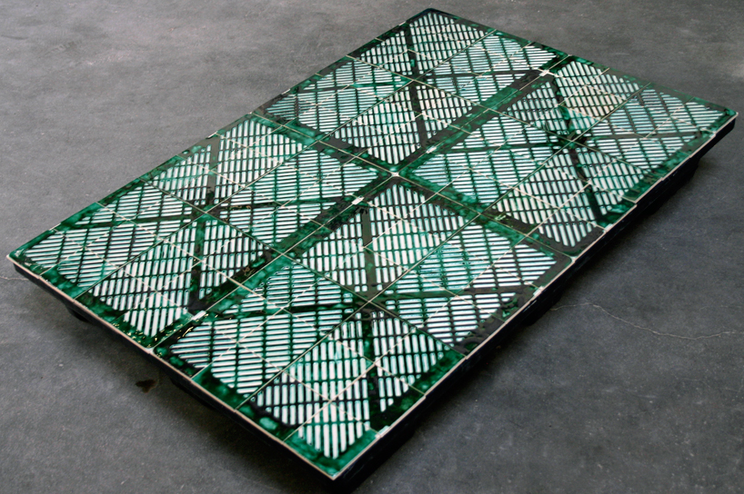 dutch design week   maaike roozenburg: polypropylene crate tile collection