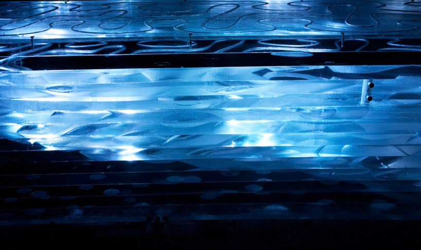 Veev: Self-heating eel bench at the seat, San Francisco
