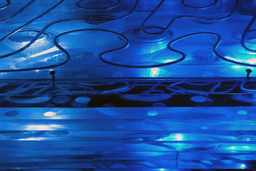Veev: Self-heating eel bench at the seat, San Francisco