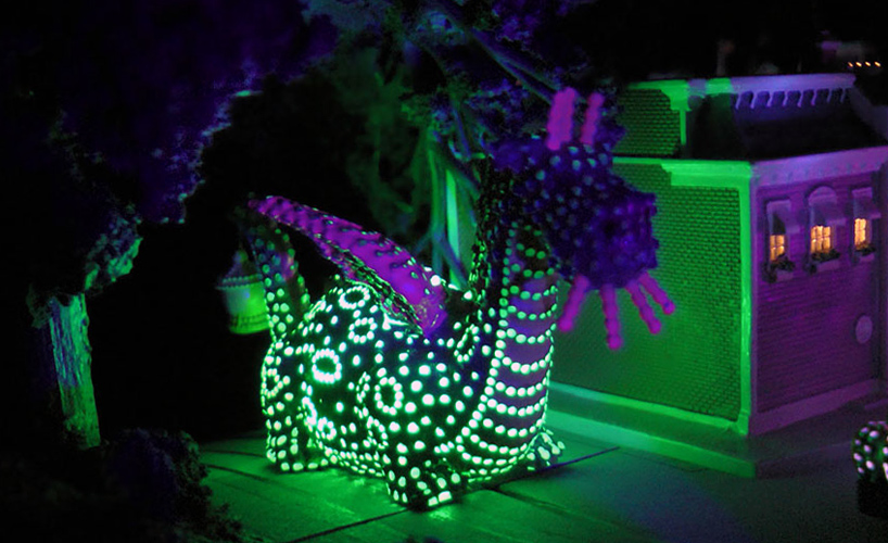 disneyland main street parade in miniature