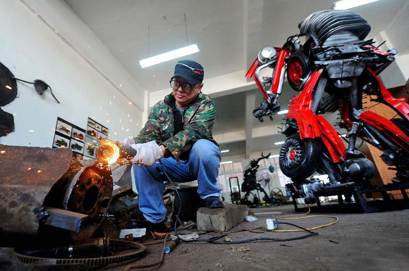 robot theme park   the story of one transformers fan + 600 scrap art sculptures