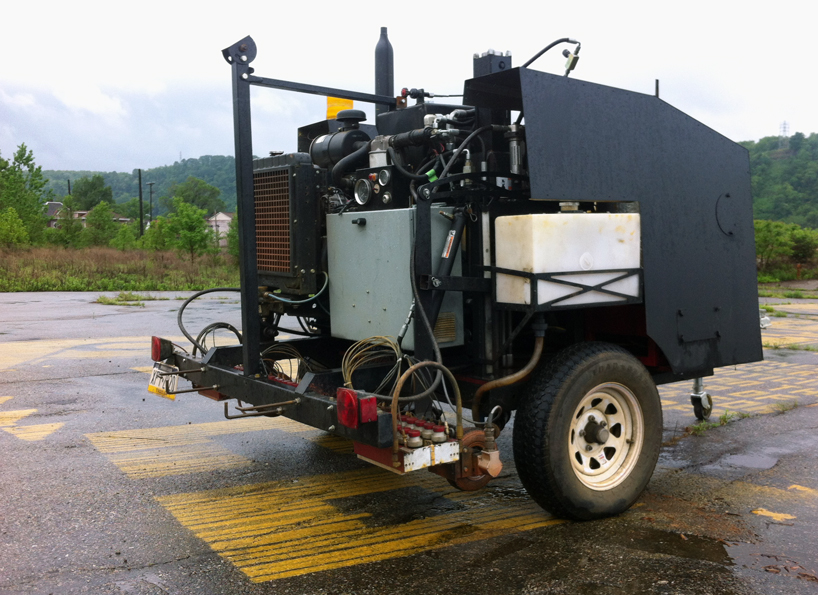 one street tweeter brings the public voice to G8