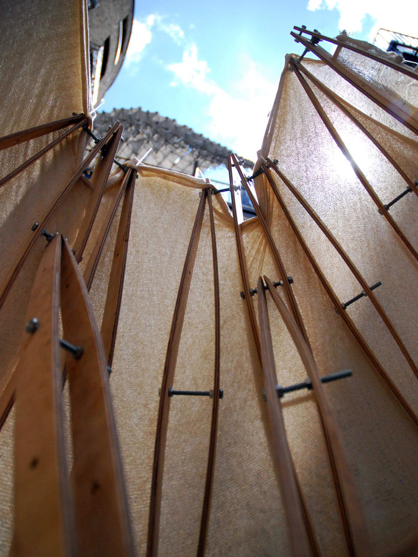 pod inhabitable sculpture by lawrence lek