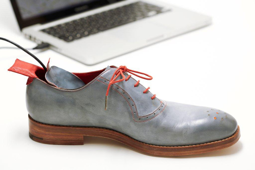 shoes with GPS by dominic wilcox