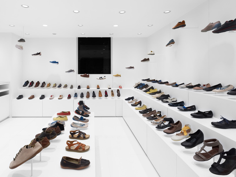 nendo: camper store in osaka, japan